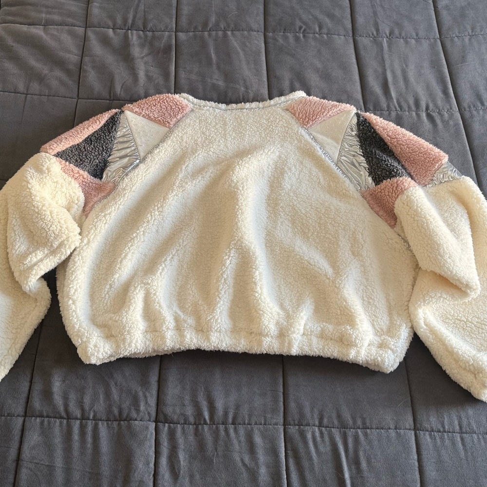 Free People Cream Sherpa Jacket size Large - Picture 9 of 11